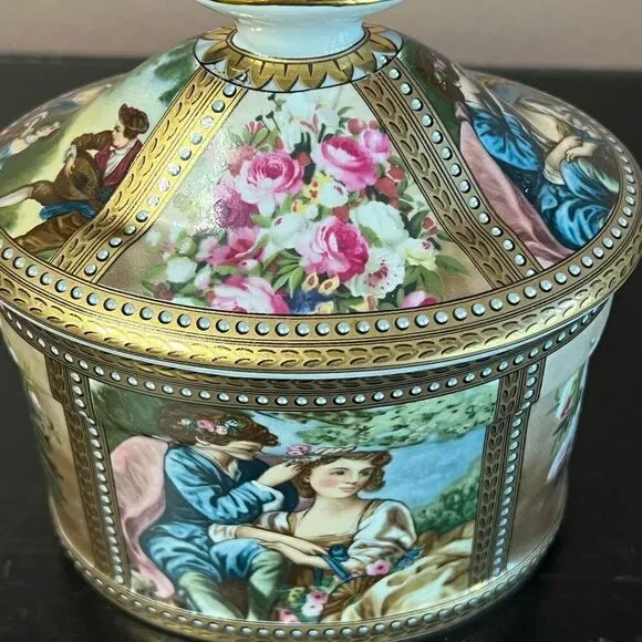 Limoges France vintage hand painted lidded jar - Picture 3 of 12